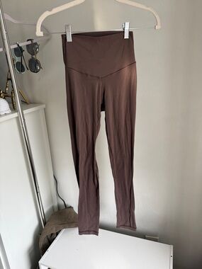 aerie Offline High-Rise Leggings in Chocolate Brown